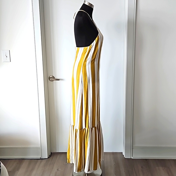 Halter sundress - Picture 5 of 8